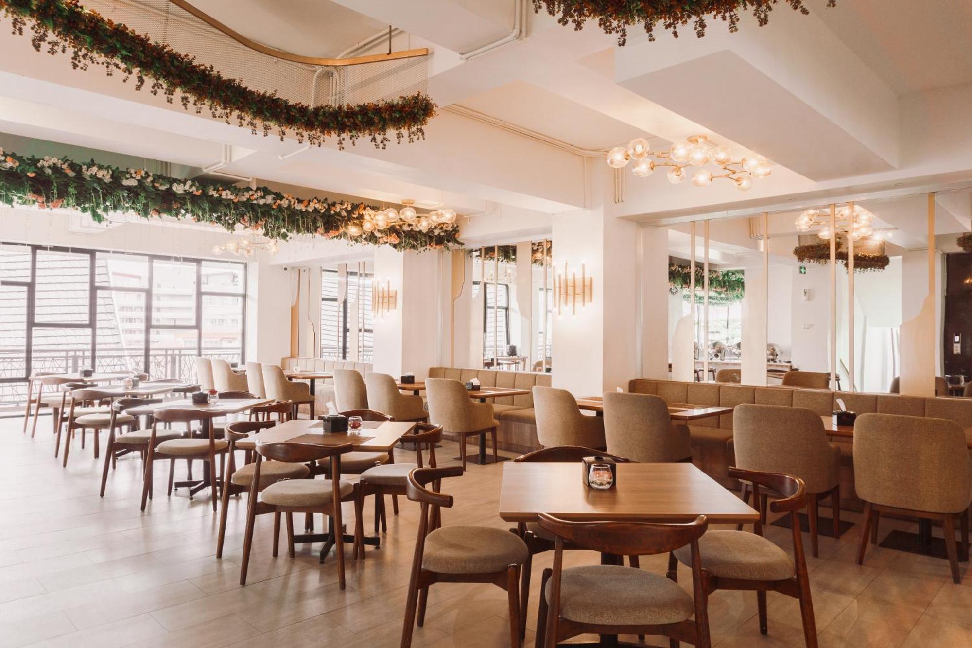 Fahira Hotel Syariah Букиттинги Экстерьер фото